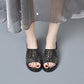 Glanzende sandalen met sleehak voor dames