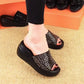 Glanzende sandalen met sleehak voor dames