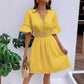 👗🔥 שמלה אלגנטית צוואר V עם פרטי תחרת תחרה, עיצוב עדין ומושך לכל אירוע חברתי ✨
