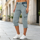 🔥 50% הנחה – הצעה לזמן מוגבל 👖 מכנסי קפרי קרגו לנשים בגזרה גבוהה עם כיסים פרקטיים – גזרה קיצית נוחה וטרנדית ✨
